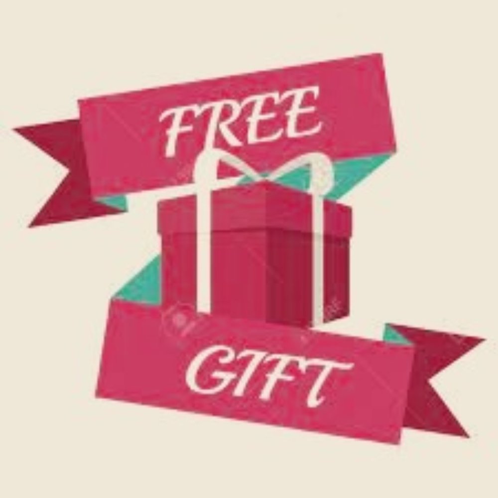 FREE GIFT WITH BAG PURCHASE!🎁👜👛👝
